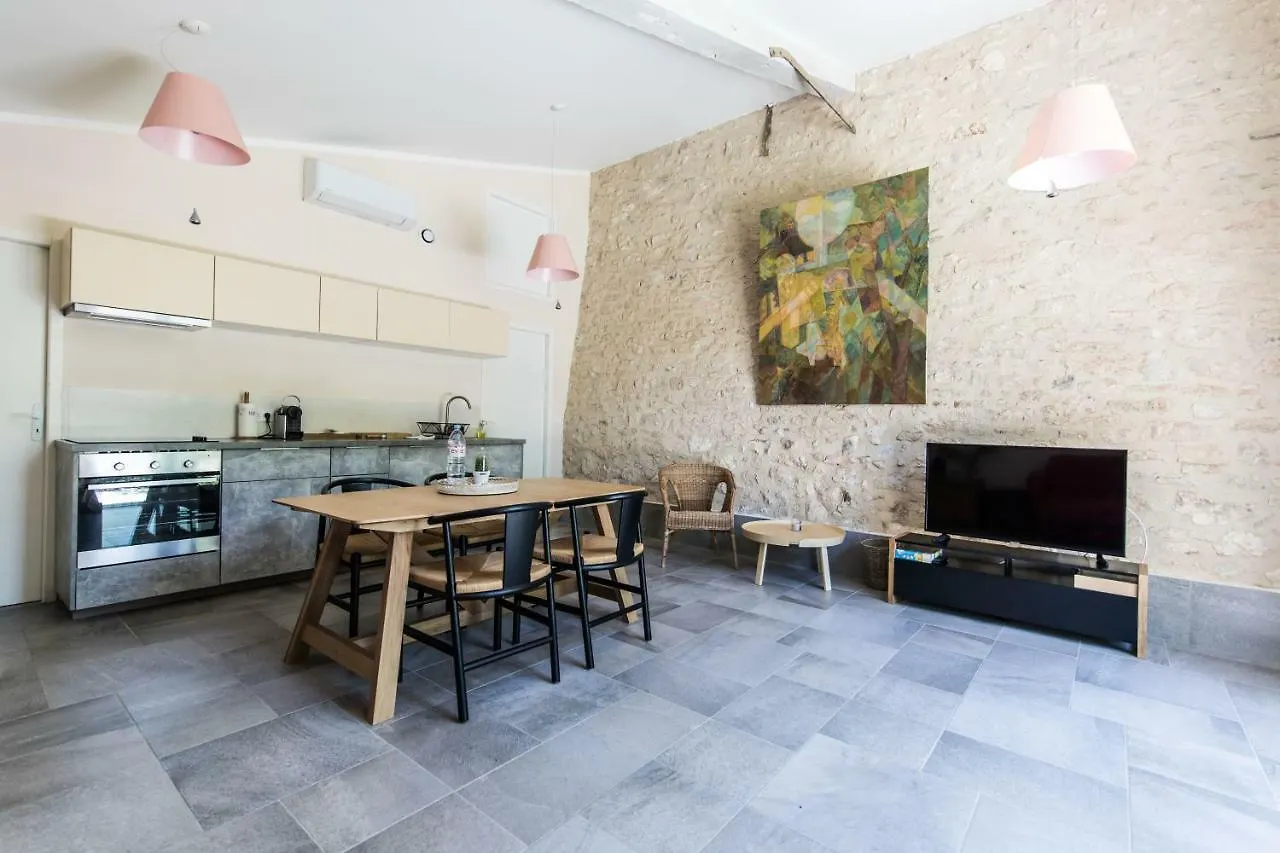 Bed and Breakfast Bastide De Ganay - Saint Jerome Aix-en-Provence 2*,  Francja