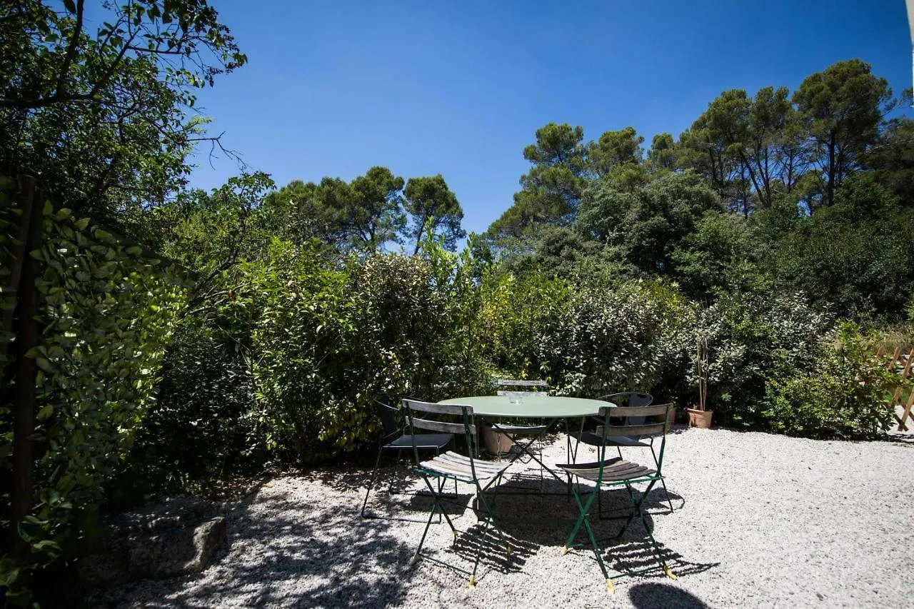 ** Nocleg ze śniadaniem Bed and Breakfast Bastide De Ganay - Saint Jerome Aix-en-Provence Francja